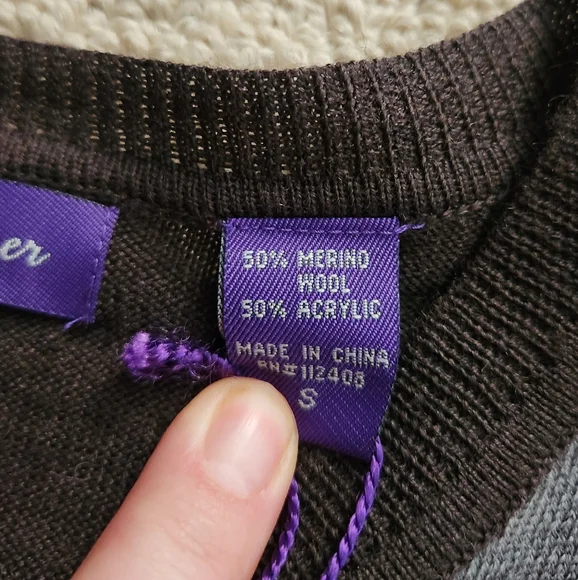 Alan Flusser Merino Wool Brown v neck Argyle Print Sweater NWT mens small golf - Picture 3 of 4